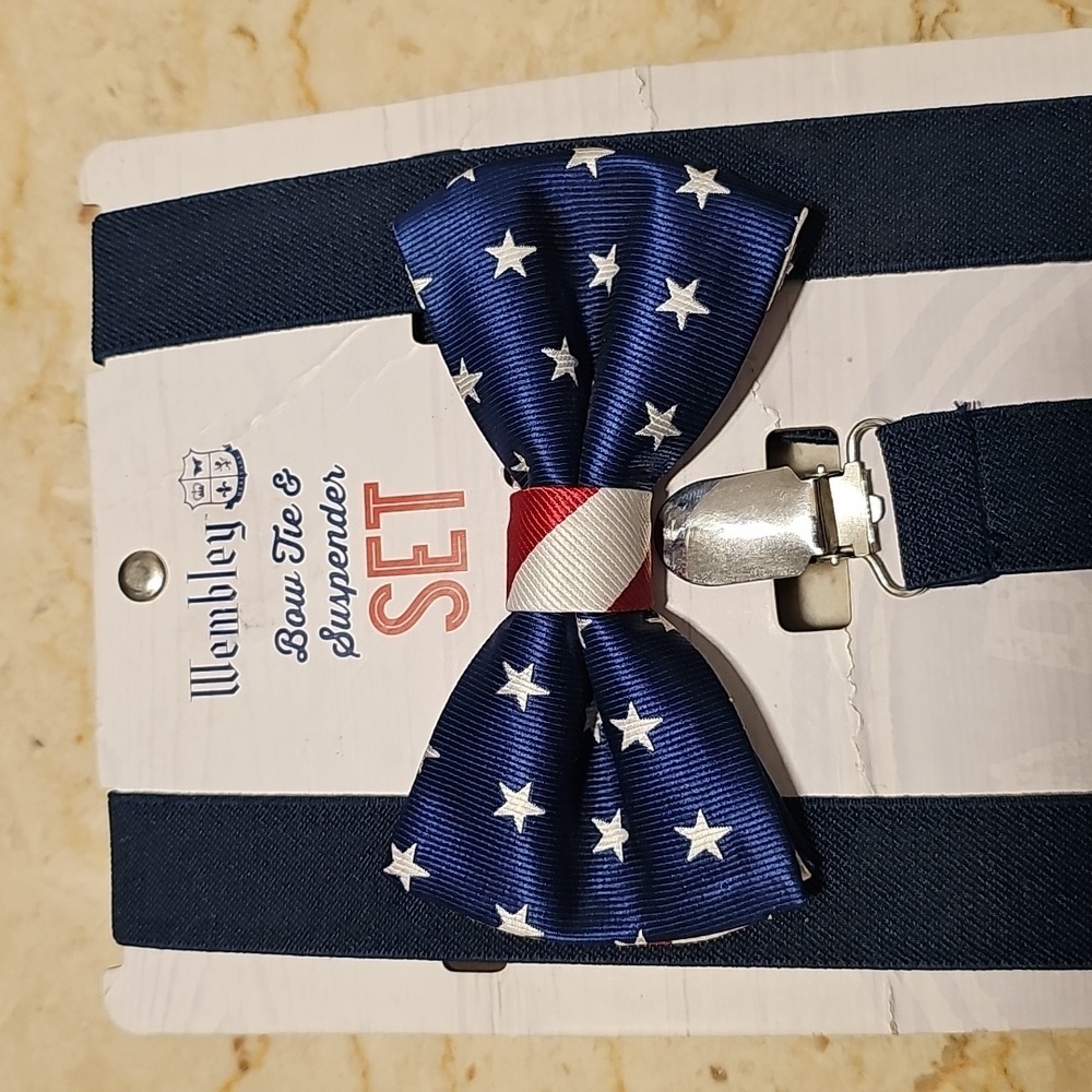 NWT Wembley Patriotic Red White Blue Stars & Stripes Bow Tie & Suspenders SET
